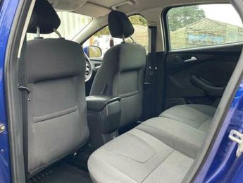 Ford Focus 1.6 Titanium Navigator Hatchback 5dr Petrol Powershift Euro 5 (1