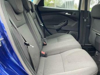 Ford Focus 1.6 Titanium Navigator Hatchback 5dr Petrol Powershift Euro 5 (1