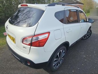 Nissan Qashqai 1.5 dCi 360 SUV 5dr Diesel Manual 2WD Euro 5 (110 ps)