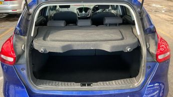 Ford Focus 1.0T EcoBoost Zetec Edition Hatchback 5dr Petrol Manual Euro 6 (