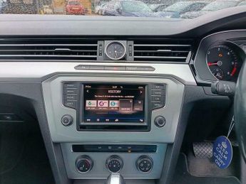 Volkswagen Passat 2.0 TDI BlueMotion Tech SE Business DSG Euro 6 (s/s) 4dr