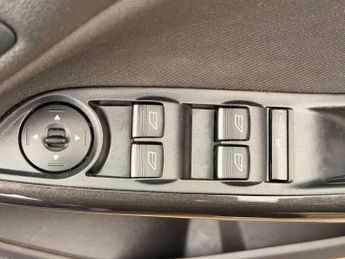 Ford Focus 1.0T EcoBoost Titanium Euro 6 (s/s) 5dr