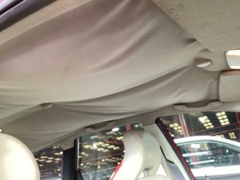 Volvo V40 1.9T S 5dr