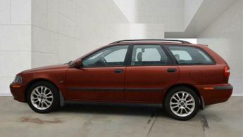 Volvo V40 1.9T S 5dr