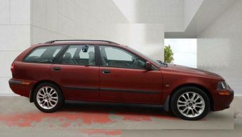 Volvo V40 1.9T S 5dr