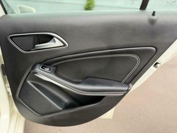 Mercedes-Benz A Class 1.5 A180d SE (Executive) 7G-DCT Euro 6 (s/s) 5dr