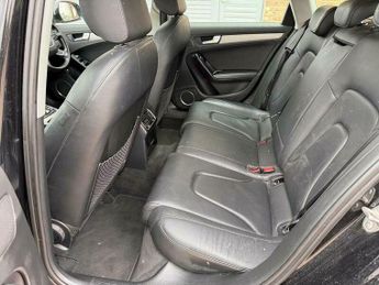 Audi A4 2.0 TDI S Tronic quattro Euro 5 (s/s) 5dr