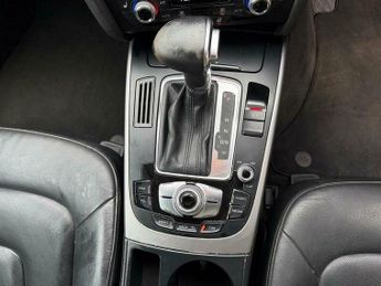 Audi A4 2.0 TDI S Tronic quattro Euro 5 (s/s) 5dr