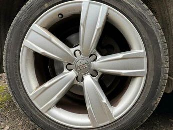 Audi A4 2.0 TDI S Tronic quattro Euro 5 (s/s) 5dr