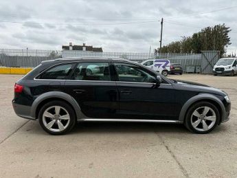 Audi A4 2.0 TDI S Tronic quattro Euro 5 (s/s) 5dr