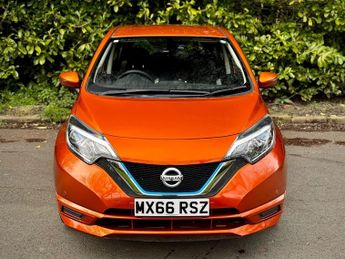 Nissan Note 1.2 DIG-S Tekna Hatchback 5dr Petrol XTRON Euro 6