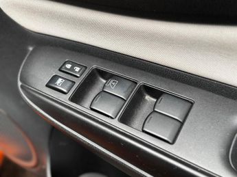 Nissan Note 1.2 DIG-S Tekna Hatchback 5dr Petrol XTRON Euro 6