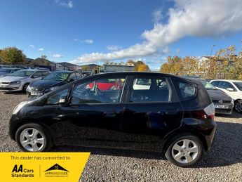 Honda Jazz I-VTEC ES I-SHIFT