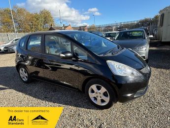 Honda Jazz I-VTEC ES I-SHIFT