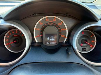 Honda Jazz I-VTEC ES I-SHIFT