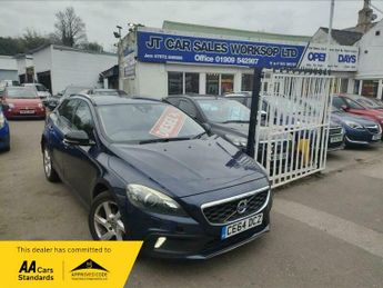 Volvo V40 D2 CROSS COUNTRY LUX