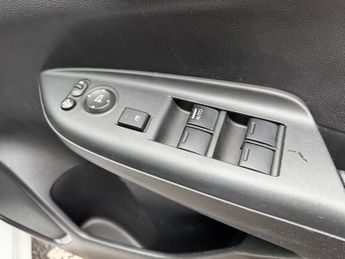 Honda Jazz 1.5 h i-MMD SR eCVT