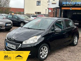 Peugeot 208 1.2 VTi Active Euro 5 5dr