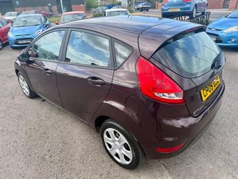 Ford Fiesta STYLE PLUS ONE OWNER+CLEAN MOT+TWO KEYS
