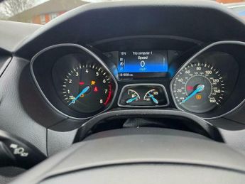 Ford Focus 1.0T EcoBoost Zetec Euro 6 (s/s) 5dr