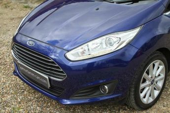 Ford Fiesta 1.0T EcoBoost Titanium Powershift Euro 6 5dr