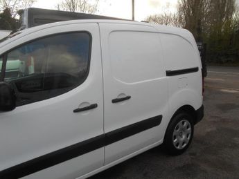 Peugeot Partner 2017 BLUE HDI S/S PROFESSIONAL L1 850 NO VAT CAMBELT HAS JUST BE