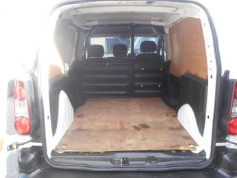 Peugeot Partner 2017 BLUE HDI S/S PROFESSIONAL L1 850 NO VAT CAMBELT HAS JUST BE