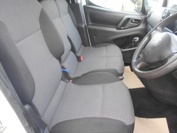 Peugeot Partner 2017 BLUE HDI S/S PROFESSIONAL L1 850 NO VAT CAMBELT HAS JUST BE