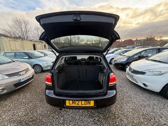 Volkswagen Golf MATCH TDI DSG