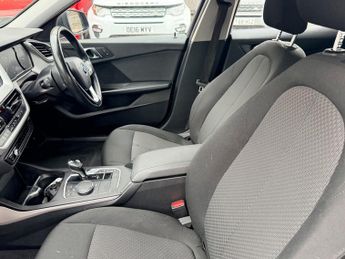 BMW 1 SERIES 116d SE