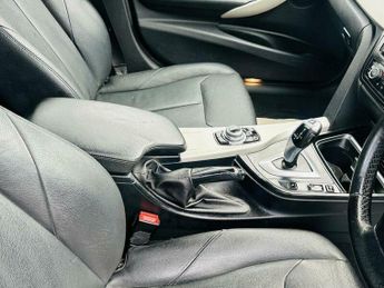 BMW 3 SERIES 2.0 320d SE Auto Euro 5 (s/s) 4dr