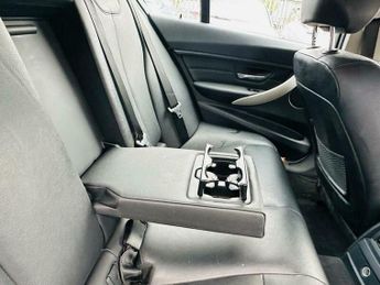 BMW 3 SERIES 2.0 320d SE Auto Euro 5 (s/s) 4dr