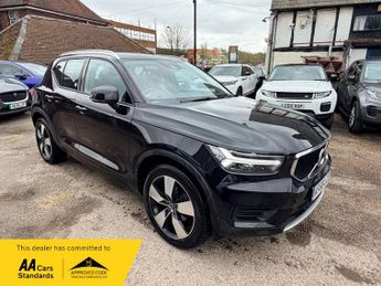 Volvo XC40 D3 MOMENTUM