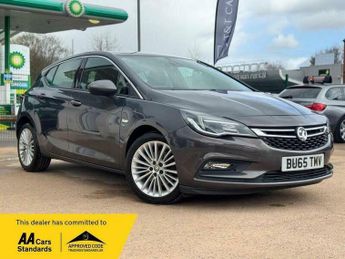 Vauxhall Astra 1.6 CDTi ecoTEC BlueInjection Elite Nav Hatchback 5dr Diesel Man
