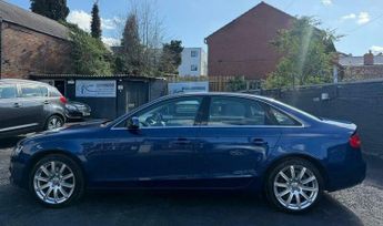 Audi A4 2.0 TDI SE Technik S Tronic quattro Euro 5 (s/s) 4dr