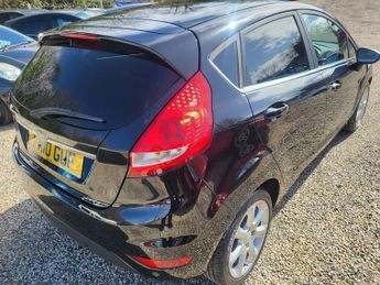 Ford Fiesta TITANIUM