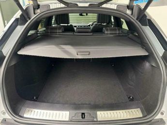 Land Rover Range Rover Velar 3.0 Range Rover Velar R-Dynamic HSE D300 Auto 4WD 5dr