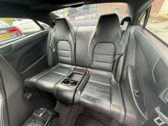 Mercedes-Benz E Class 2.1 E220 CDI AMG Sport G-Tronic+ Euro 5 (s/s) 2dr