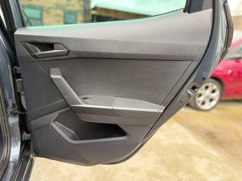 SEAT Ibiza 1.0 TSI FR DSG Euro 6 (s/s) 5dr