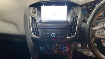 Ford Focus 1.0T EcoBoost Zetec Edition Hatchback 5dr Petrol Manual Euro 6 (