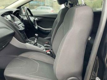 Ford Focus 1.0T EcoBoost Zetec Edition Hatchback 5dr Petrol Manual Euro 6 (