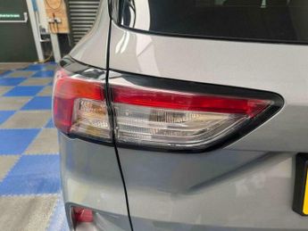 Ford Kuga 2.5 Kuga ST-Line X Edition HEV CVT 5dr
