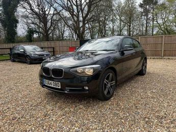 BMW 1 SERIES 2.0 118d Sport Auto 3dr