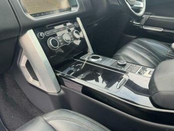 Land Rover Range Rover 4.4 SD V8 Vogue SE SUV 5dr Diesel Auto 4WD Euro 6 (s/s) (339 ps)