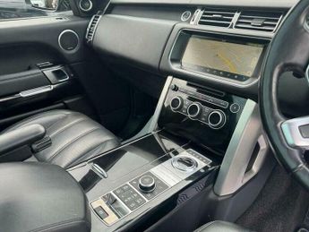 Land Rover Range Rover 4.4 SD V8 Vogue SE SUV 5dr Diesel Auto 4WD Euro 6 (s/s) (339 ps)