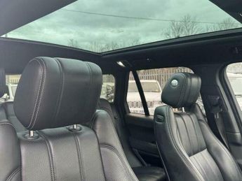 Land Rover Range Rover 4.4 SD V8 Vogue SE SUV 5dr Diesel Auto 4WD Euro 6 (s/s) (339 ps)