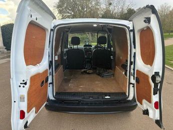 Renault Kangoo E i - Z.E. Auto FWD L2 H1 4dr