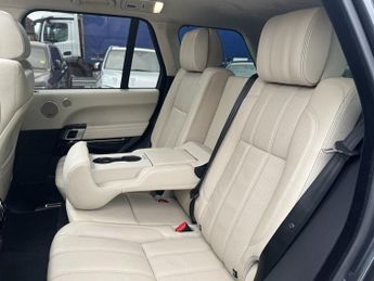 Land Rover Range Rover 4.4 SD V8 Autobiography SUV 5dr Diesel Auto 4WD Euro 6 (s/s) (33