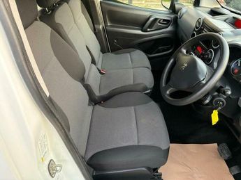 Peugeot Partner 636 SE FWD L1 H1 6dr