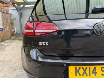 Volkswagen Golf GTi 2.0 TSI BlueMotion Tech GTI DSG Euro 6 (s/s) 5dr
